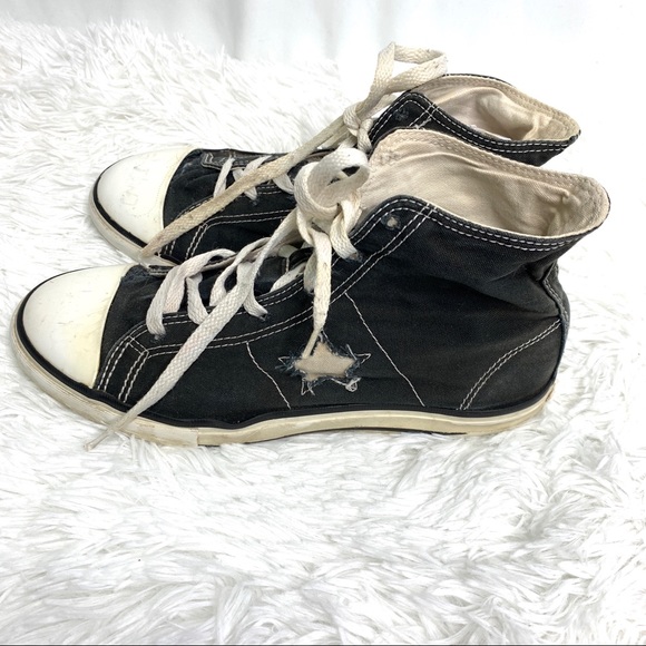 Women’s converse high tops shoes size 5 - Picture 3 of 7